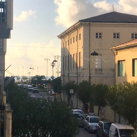 Residenza Felix By Mmega Viareggio